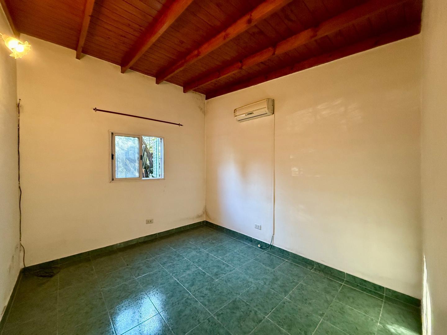 Foto de Casa con jardín en Alquiler en Manzanares - Pilar, imagen 5