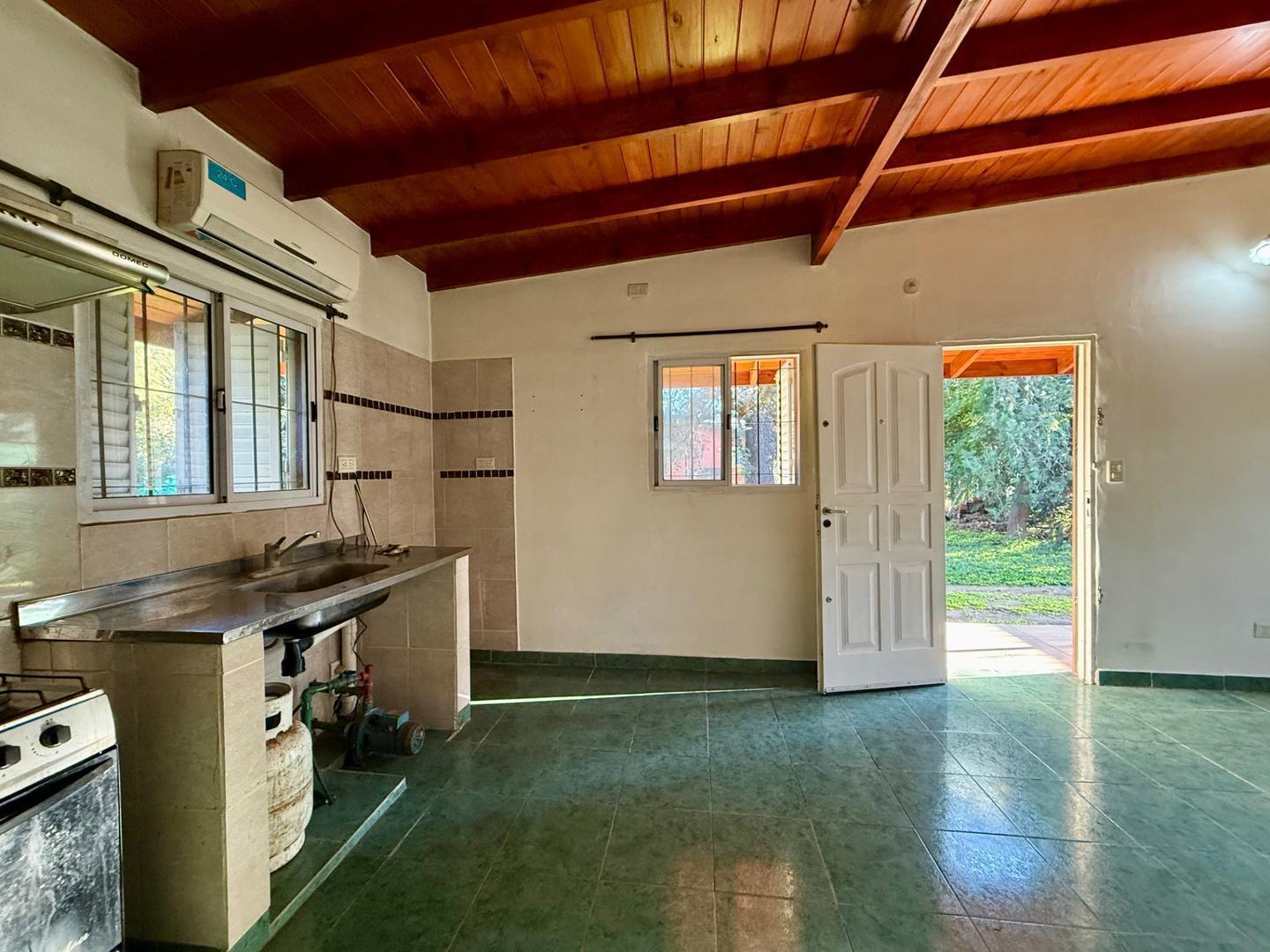Foto de Casa con jardín en Alquiler en Manzanares - Pilar, imagen 4
