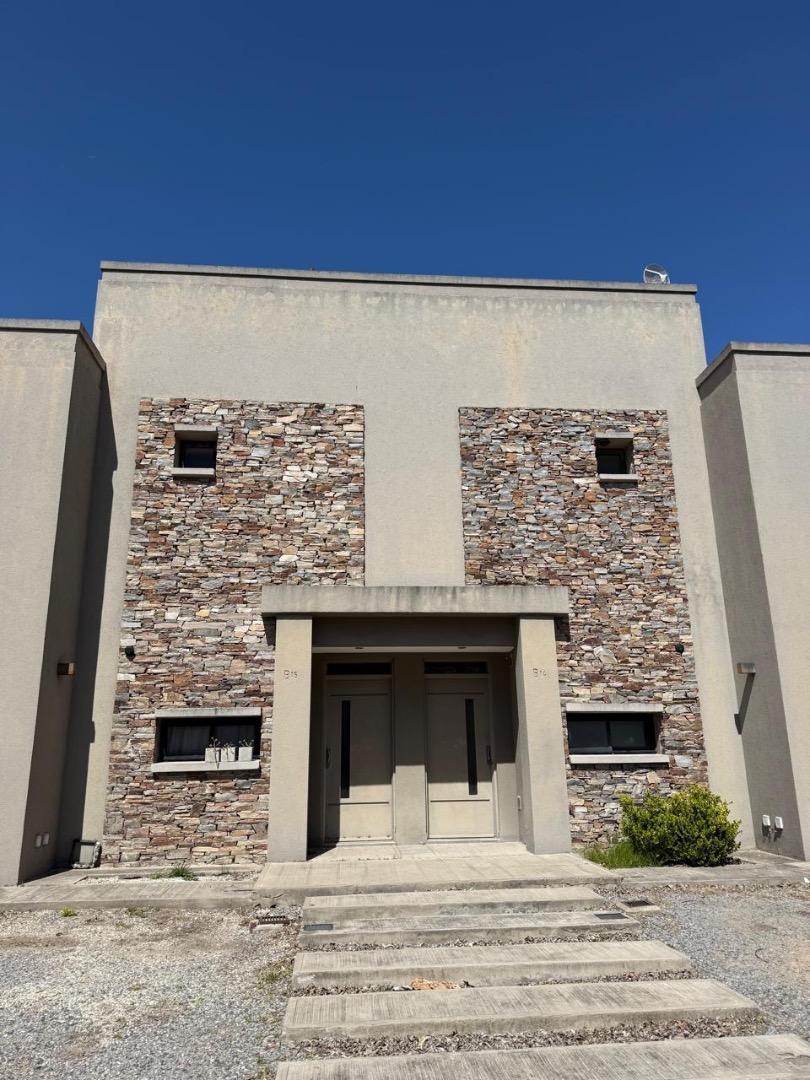 Foto de Departamento en venta para una persona en Manzanares Chico, imagen 1