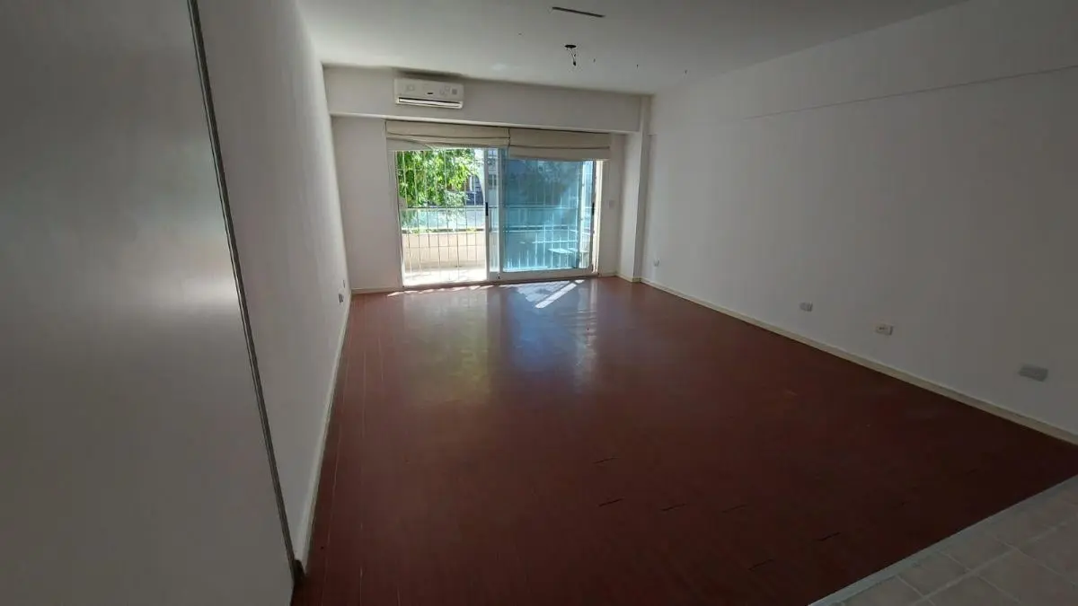 Exce MonoAmb-Apto prof-Frente-Balcon Amplio-Placard Doble-Baulera-Sum-Piscina-Laundry-MB Estado. 4