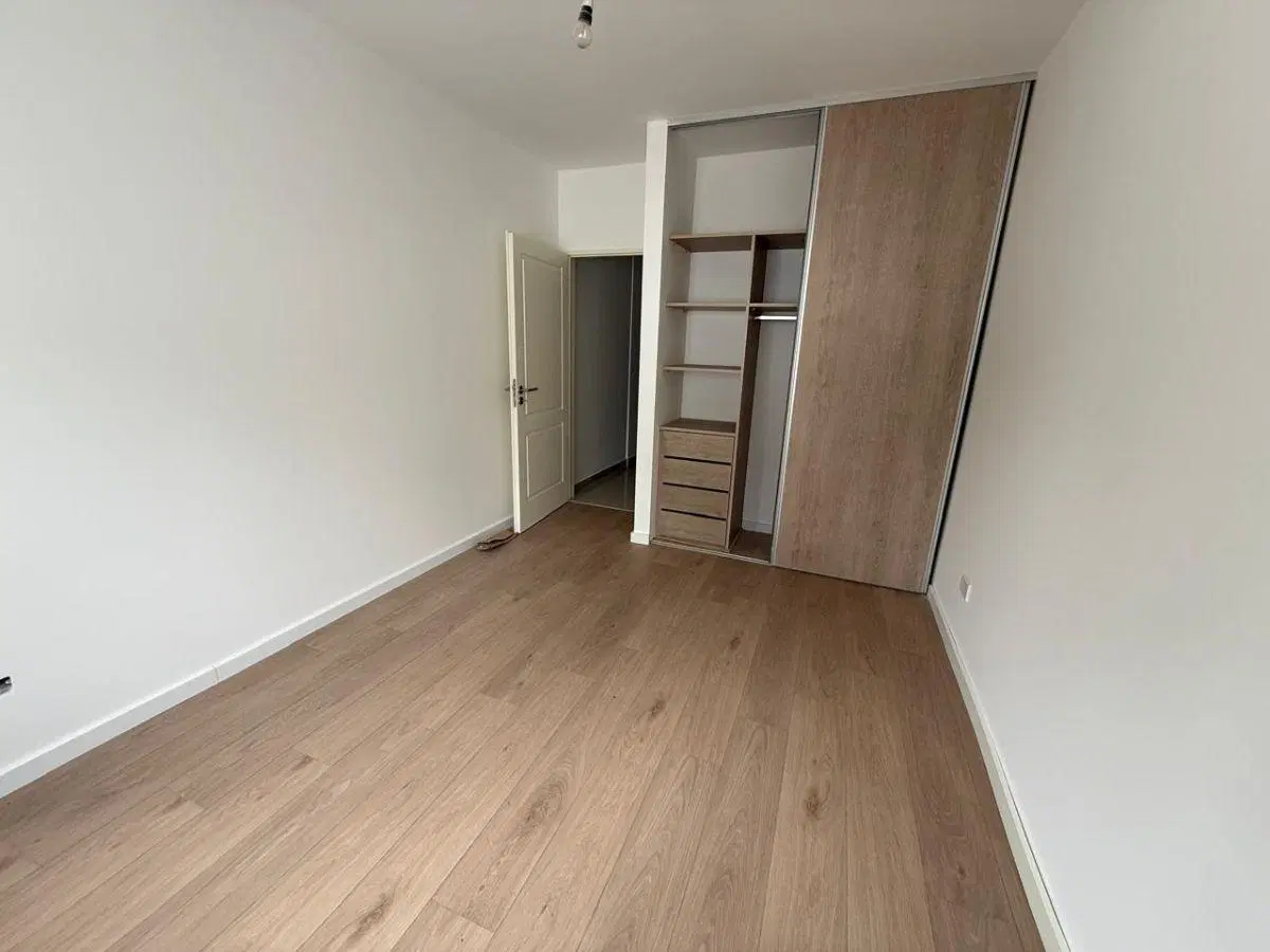 Semi Piso a Estrenar- Apto Prof o Viv-Frente-Balcon-46 mtrs Tot- Dorm c/plac. Exce Ubic Subte B. 5