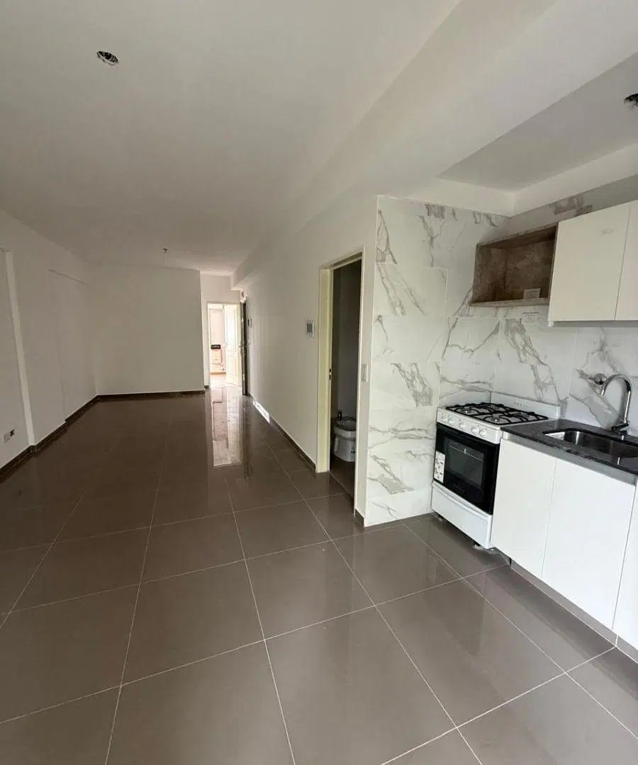 2 Amb Semi Piso a Estrenar- Frente-Balcon- living Com Amplio. Portero Visor. 3