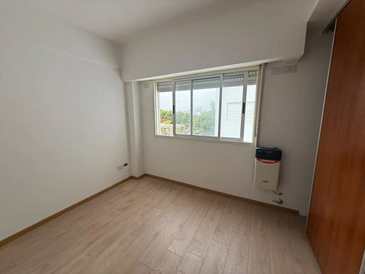 2 Amb Semi Piso a Estrenar- Frente-Balcon- living Com Amplio. Portero Visor. 2