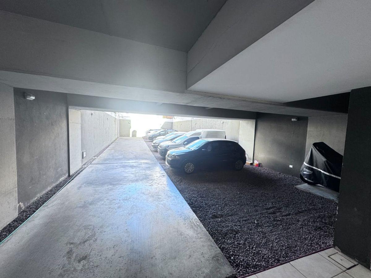 Foto de VENTA - MONOAMB - APTO PROF O VIV - ESPACIO GUARDA COCHE FIJO - BALCON, imagen 4
