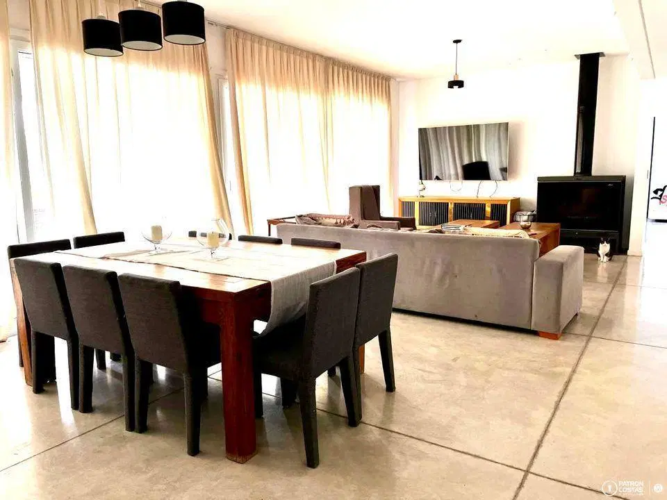 Casa en alquiler en Santa Matilde 5 Dormitorios 5