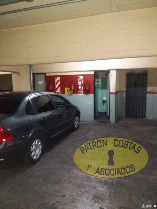 COCHERA PARANA 400 (ZONA TRIBUNALES) SAN NICOLAS 1