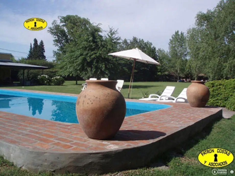 ALQUILER de Casa Quinta en Open Door, 5 dorm., 3 baños con pileta, parrilla y quincho y 7000 m2 de p 5