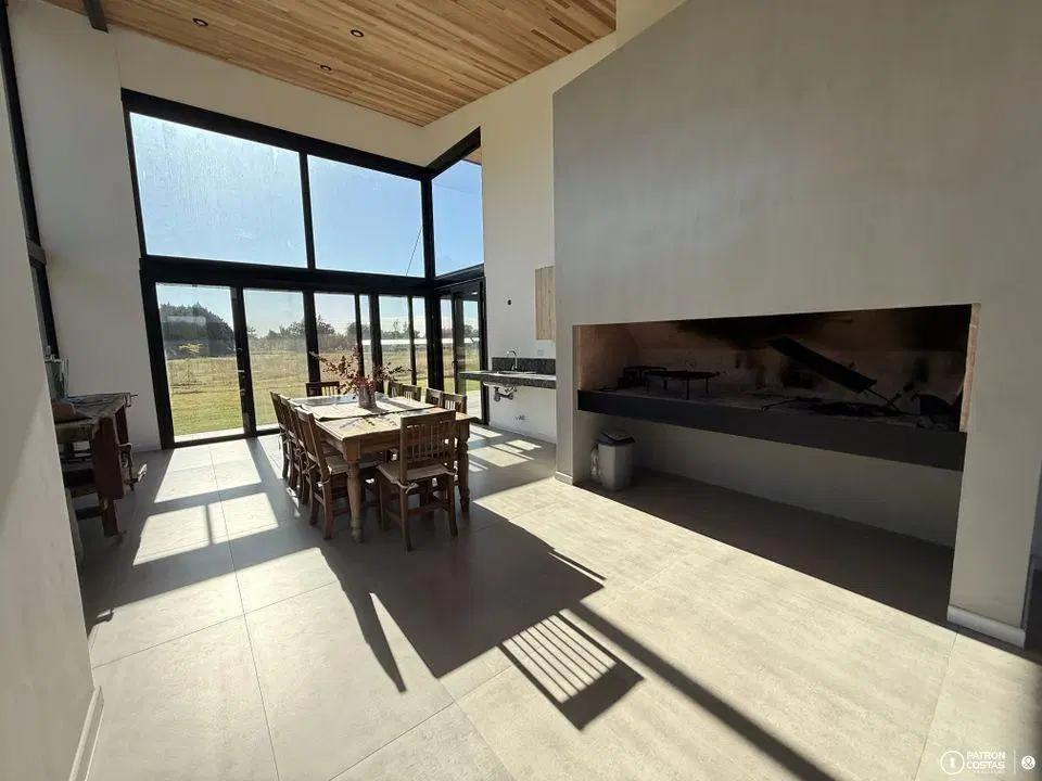 Casa en venta en El Haras Argentino a estrenar con instalaciones 4