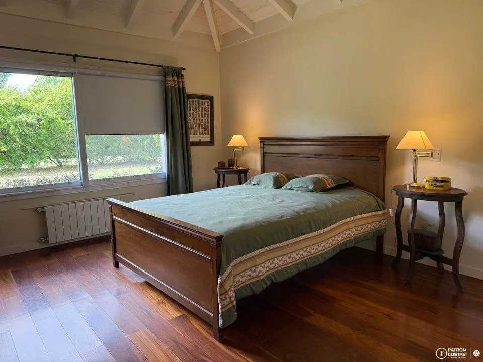 Casa en venta en La Colina Villa de Campo 4 Dormitorios 5