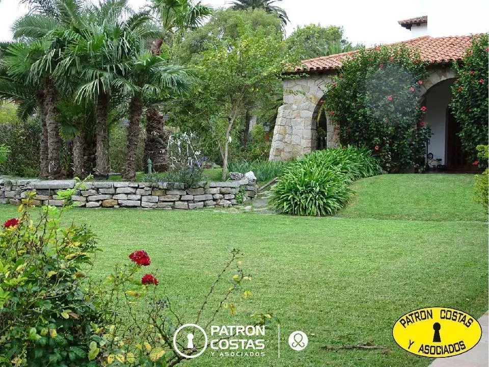Casa en venta en El Casco De Moreno 5 Dormitorios 3