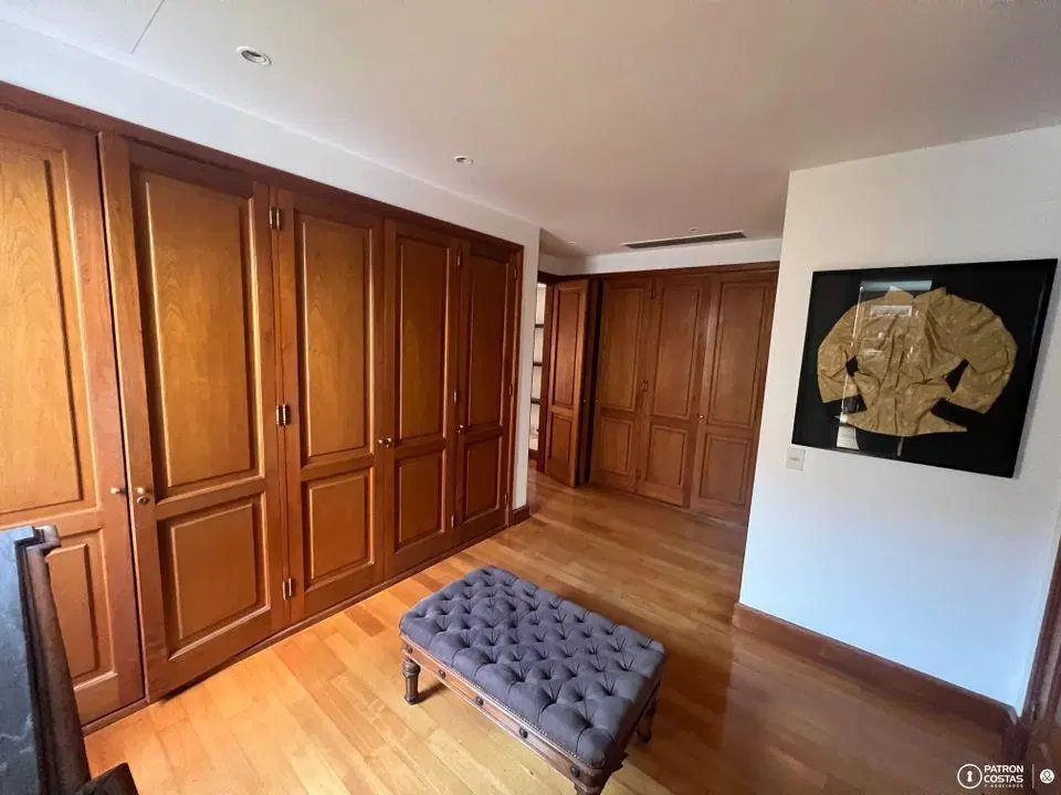 Casa en venta en El Argentino Farm Club 5 Dormitorios 3