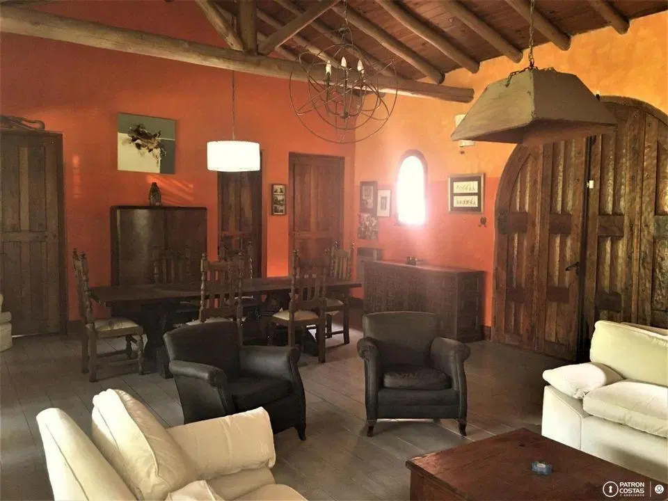 CASA EN ALQUILER CHACRAS DE MURRAY 1