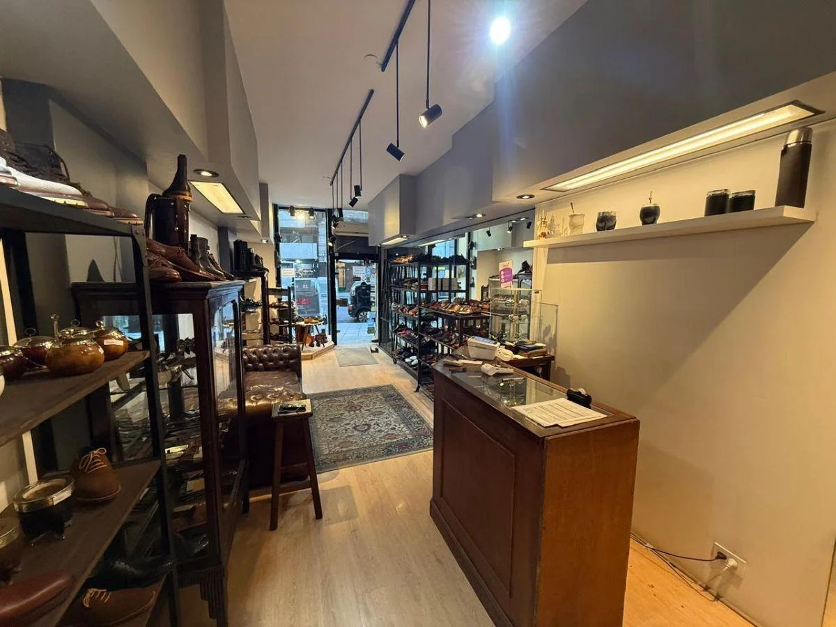 Foto de ALQUILER- LOCAL COMERCIAL-AV PUEYRREDON Y PEÑA-RECOLETA, imagen 1