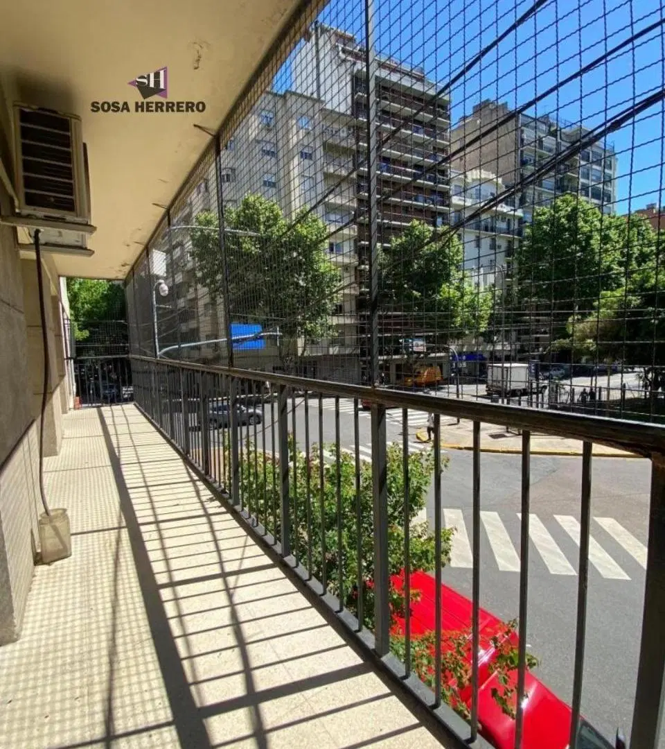 VENTA- IDEAL INVERSION!! VISTA PLAZA-3 AMB C/DEPENCIA-AV PUEYRREDON Y BARRIENTOS-RECOLETA 3