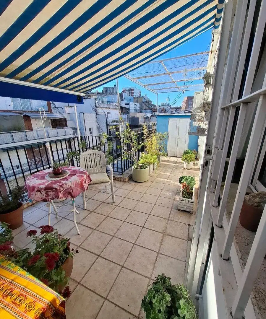 VENTA- SEMI PISO 2 AMB- FRENCH Y LARREA- RECOLETA 1