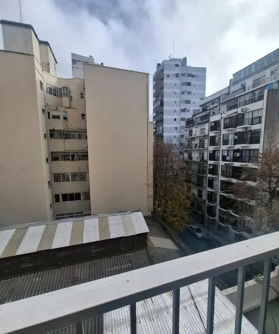 ALQUILER- 3AMB- P MELO Y AV PUEYRREDON-RECOLETA 4