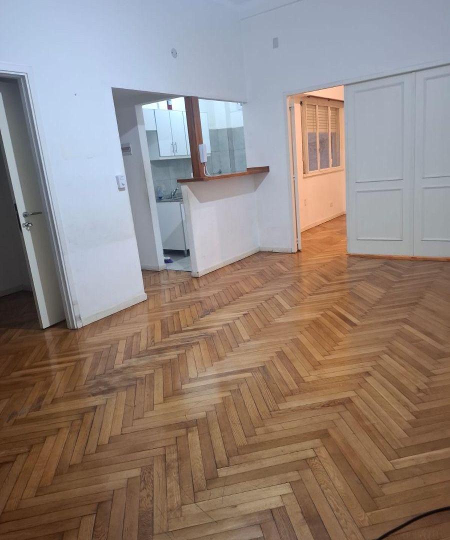 Foto de ALQUILER - 2 AMB Y MEDIO FTE- AV PUEYRREDON Y PEÑA- RECOLETA, imagen 5