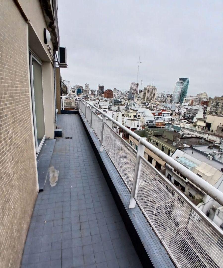 Foto de ALQUILER- PISO FTE VISTA PANORAMICA- AV PUEYRREDON Y ANCHORENA-RECOLETA, imagen 2