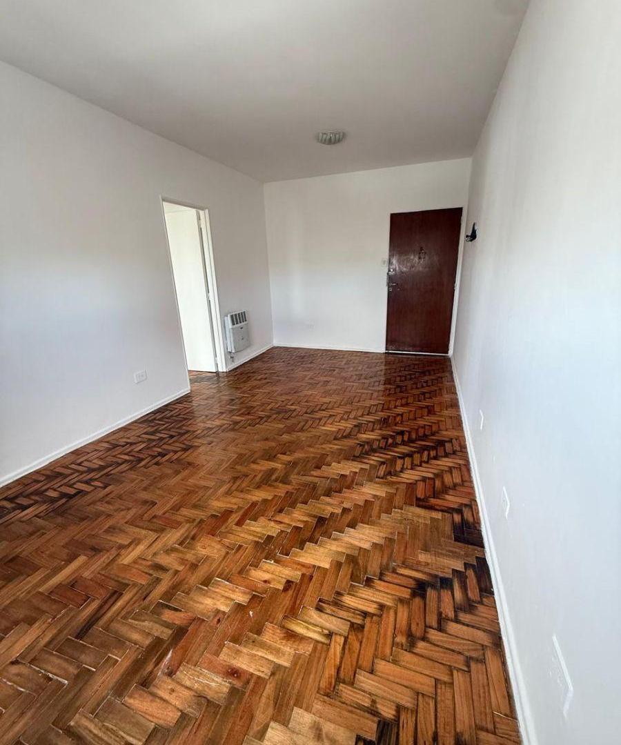 Foto de ALQUILER- 3 AMB EDIF CATEGORIA- LAPRIDA Y PEÑA- RECOLETA, imagen 2
