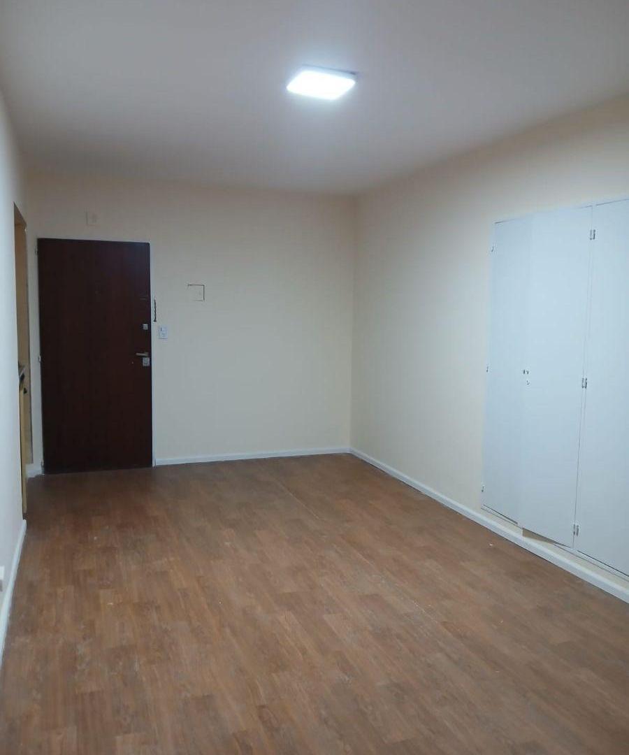 Foto de ALQUILER- 1 AMB APTO PROFESIONAL- AV LIBERTADOR Y MONTEVIDEO- BARRIO, imagen 4