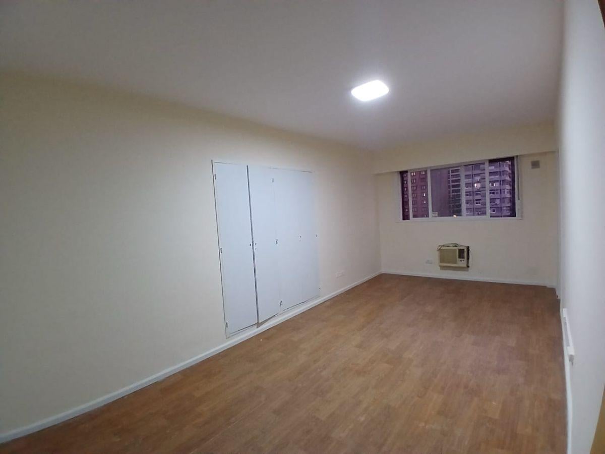 Foto de ALQUILER- 1 AMB APTO PROFESIONAL- AV LIBERTADOR Y MONTEVIDEO- BARRIO, imagen 3