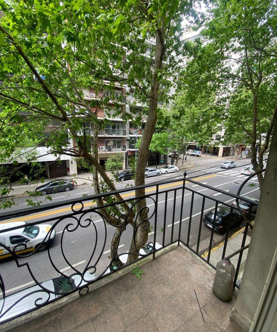 Foto de VENTA- 3AMB C/ DEP- AV PUEYRREDON Y GUIDO-RECOLETA, imagen 1