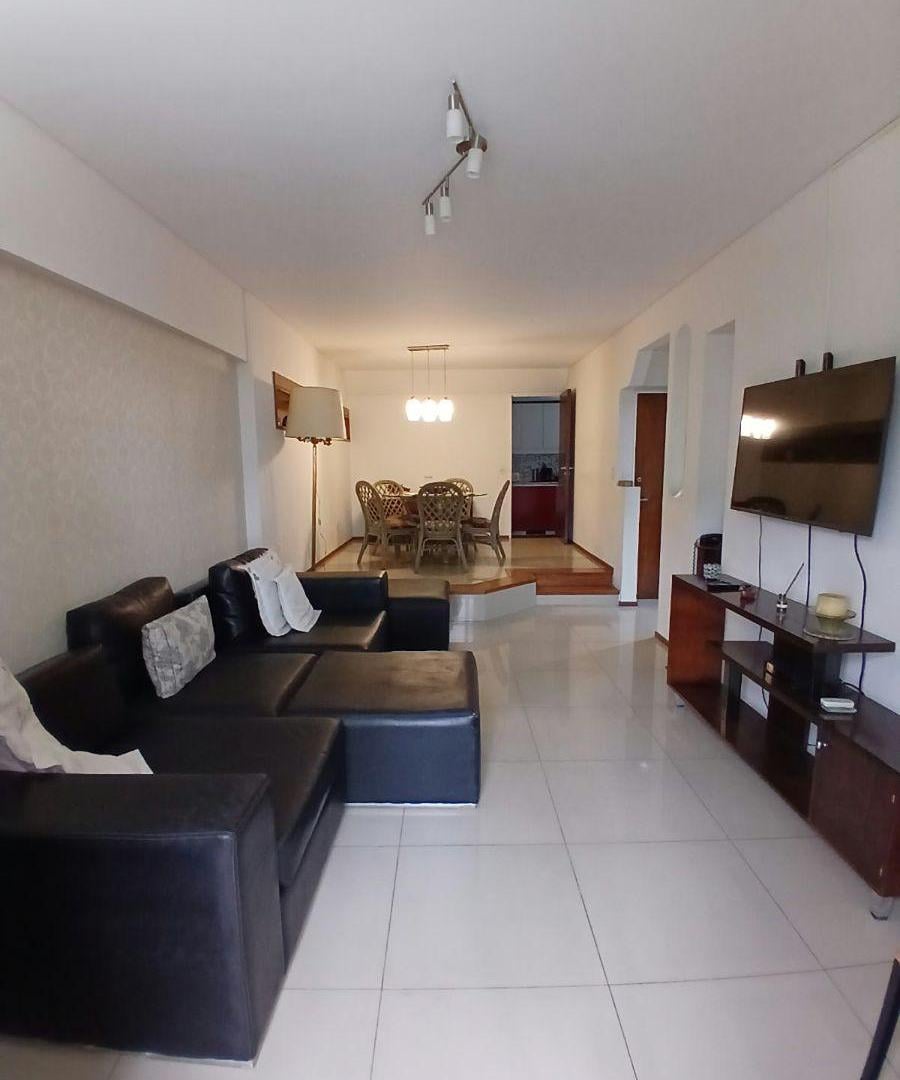 Foto de VENTA- 4AMB C/DEP- BERUTI Y AV PUEYRREDON-RECOLETA, imagen 1