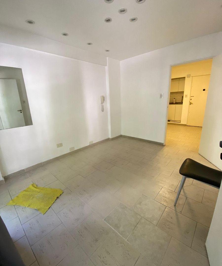Foto de VENTA- 1 AMB APT PROF-AV PUEYRREDON Y FRENCH-RECOLETA, imagen 5