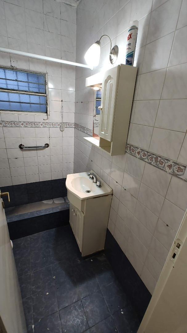 Venta - Depto Tipo Casa 3 Amb con Patio y Parrilla. Banfield 4