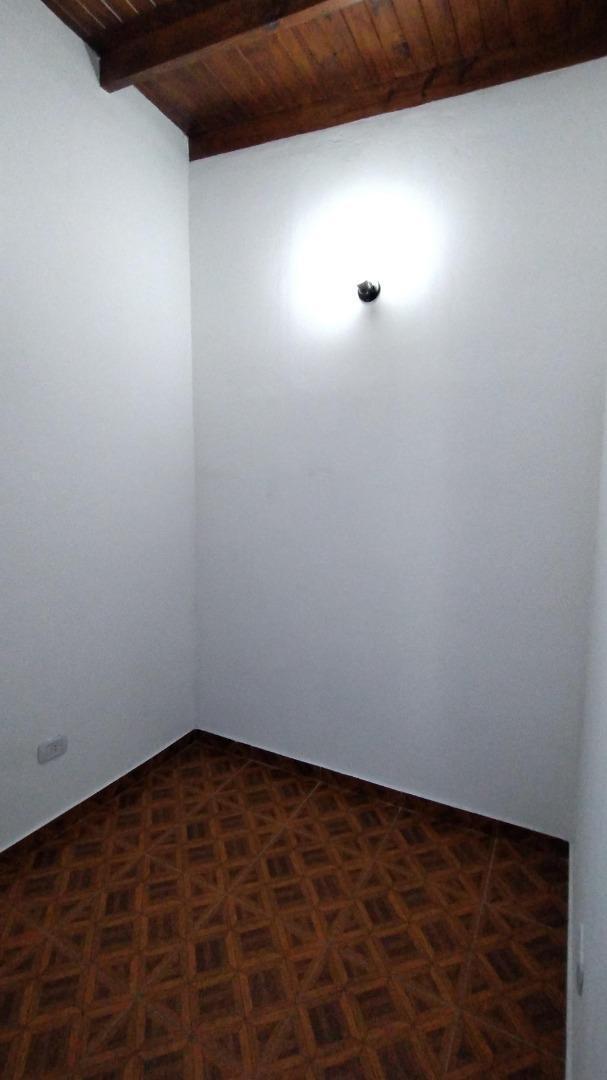 Venta - Duplex Al Fte 3 Amb C/patio, Nuevo! Banfield 3
