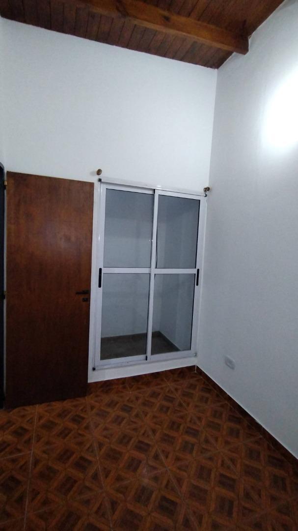 Venta - Duplex Al Fte 3 Amb C/patio, Nuevo! Banfield 2