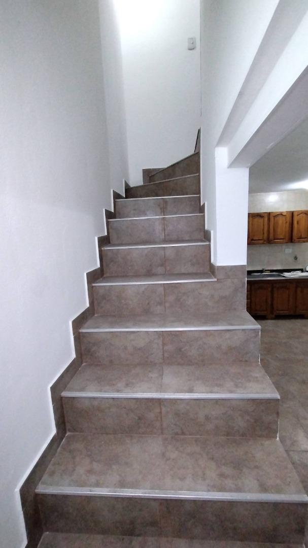 Venta - Duplex Al Fte 3 Amb C/patio, Nuevo! Banfield 5