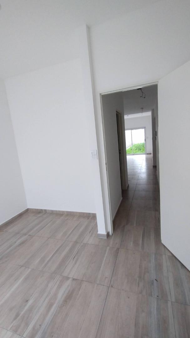 Foto de EXCELENTE DEPTO 2 AMB AMPLIO CON PATIO!, imagen 5