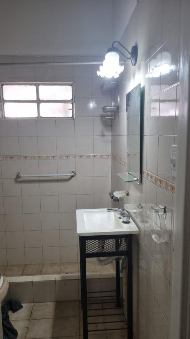 Chalet en PH 3 Amb con Jardin, Patio y Cochera! Banfield 4