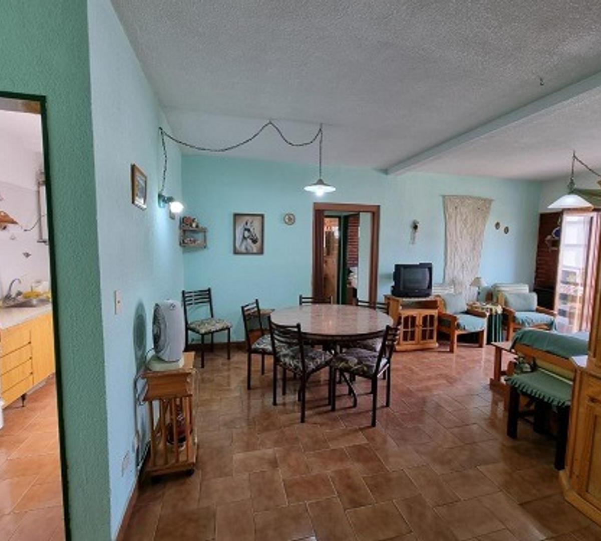 Venta - Depto 3 Amb C/balcon y Cochera! Villa Gessel 2