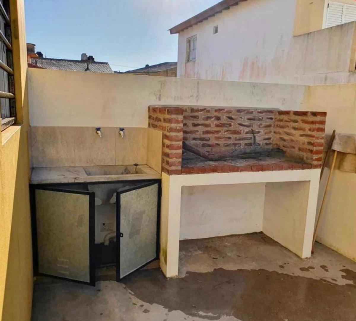 Venta - Duplex 3 Amb C/garage y Parrilla en Mar del Tuyu! 4