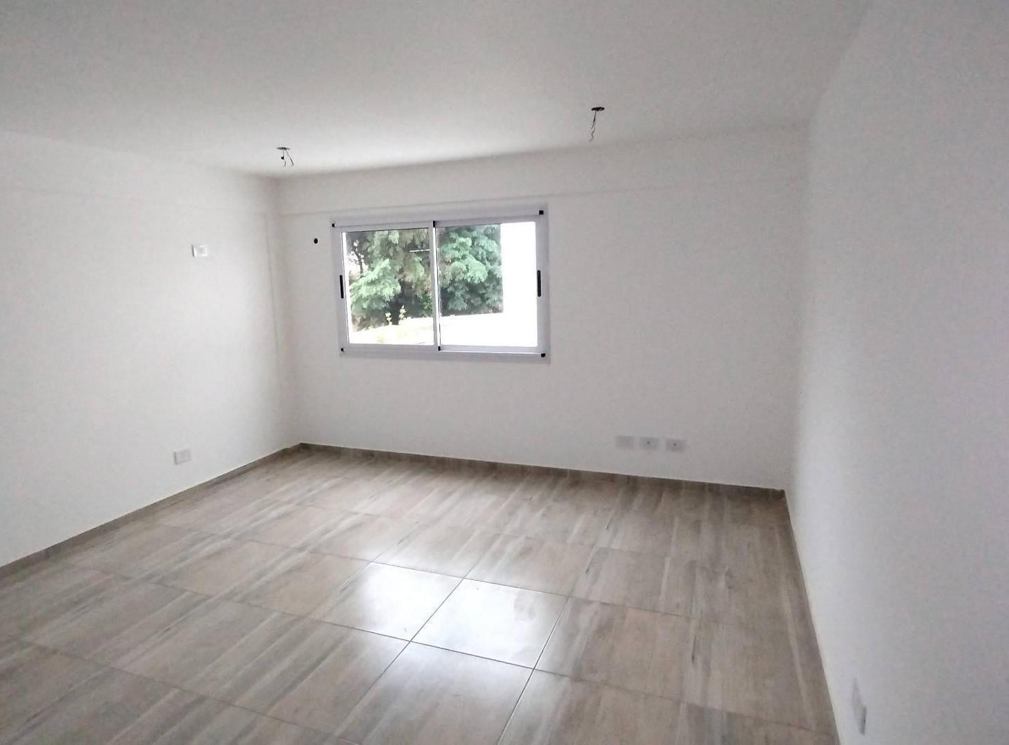 DEPTO 1 AMB A ESTRENAR EN LOMAS!