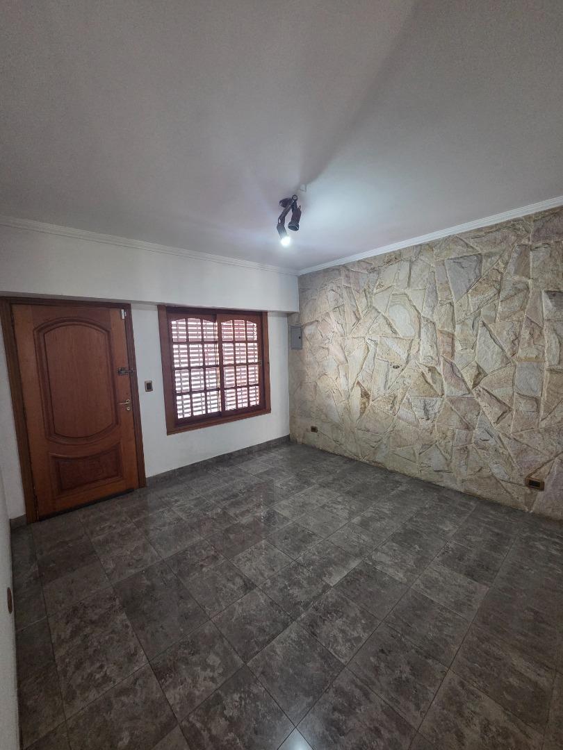 Foto de AMPLIO CHALET 5 AMB C/PLAYROOM, QUINCHO, PARRILLA Y GARAGE!, imagen 4