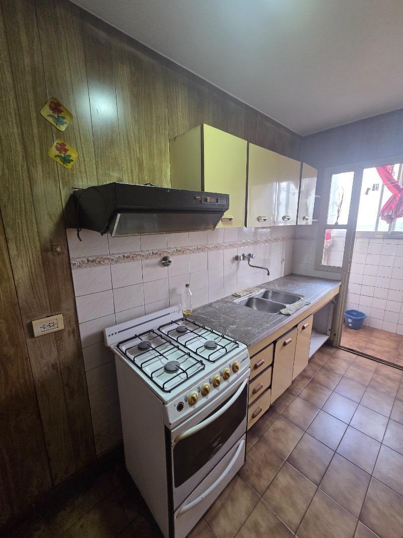 Foto de DEPTO 3 AMB MODERNIZADO C/ESPACIO DE COCHERA!, imagen 3