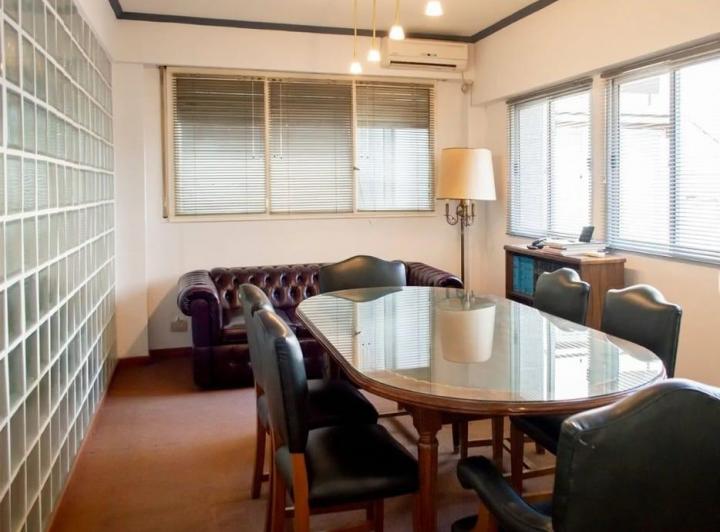 VIVIENDA u OFICINA 140m2 7 AMBIENTES
