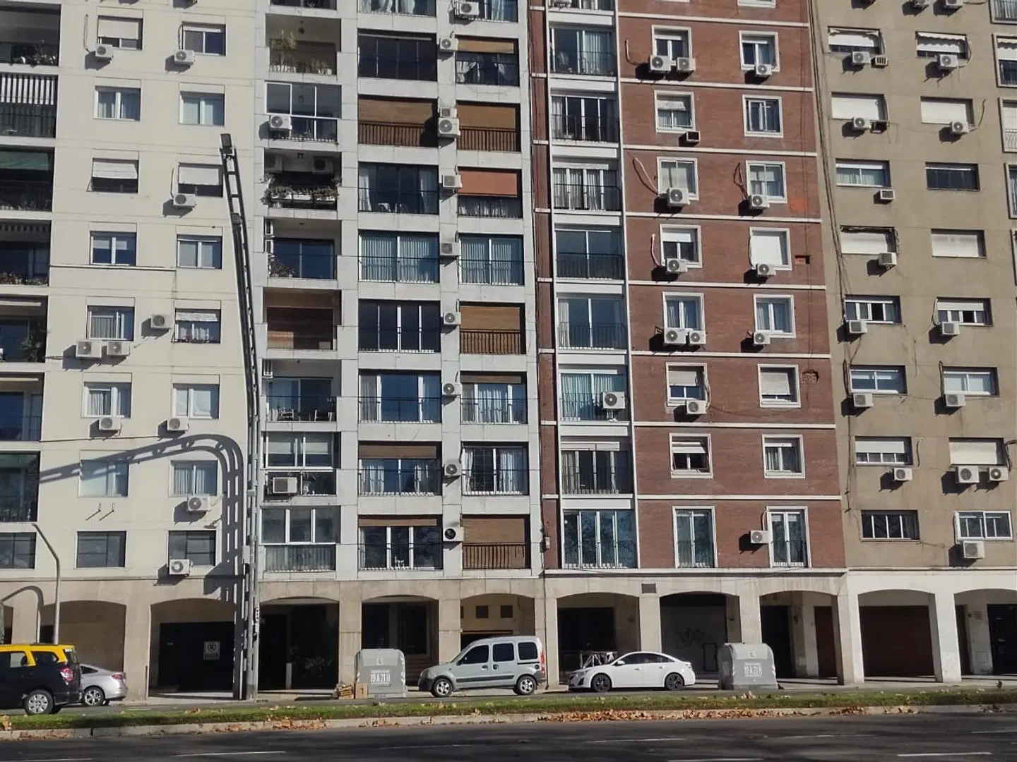MUY LUMINOSO - OPORTUNIDAD UNICA en Recoleta 4
