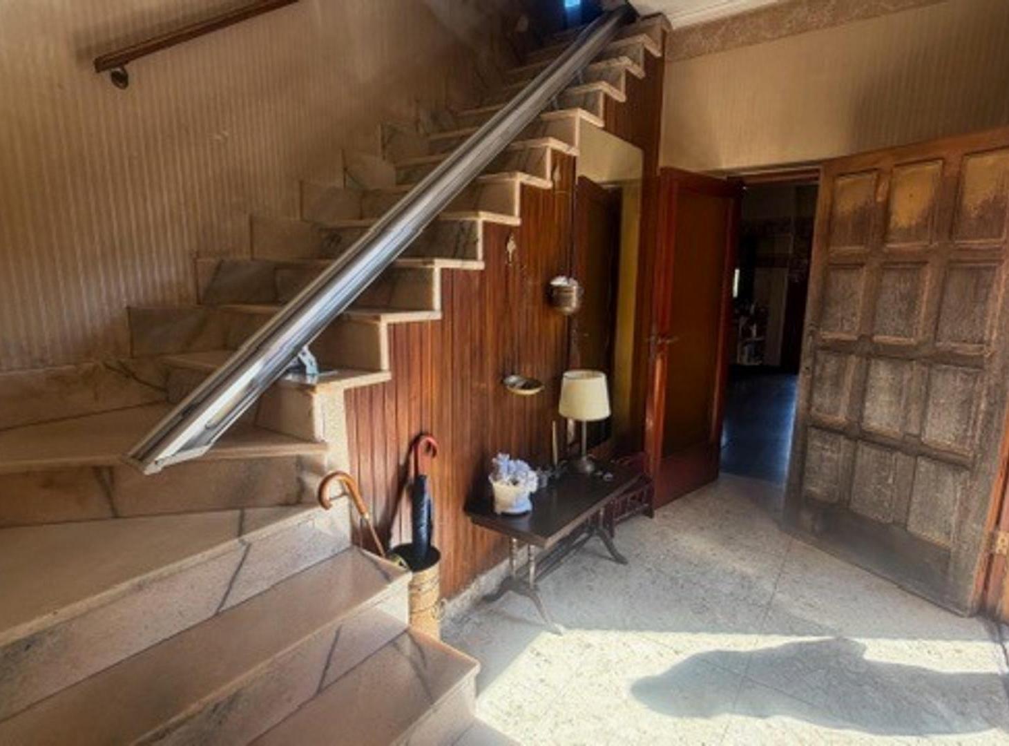 Foto de CASA CON GRAN POTENCIAL CON PARQUE Y PILETA !!!!!, imagen 3