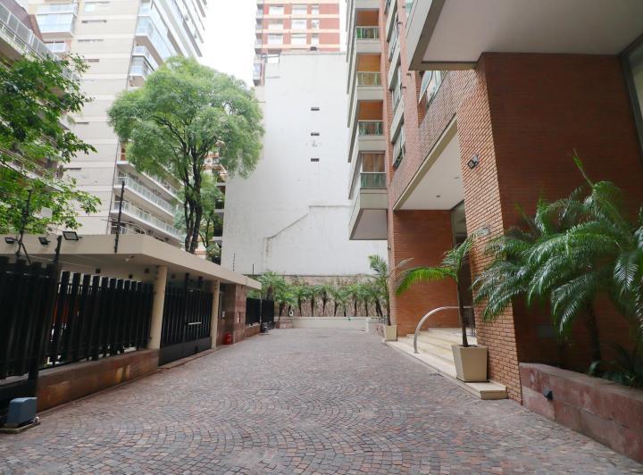 Departamento en Belgrano, 4 Ambientes, 3 Cocheras, Pileta, Gym y Sum 5
