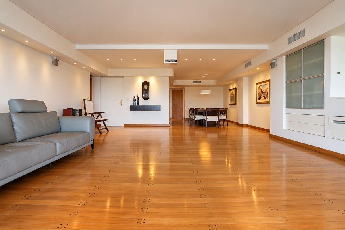 Foto de Piso exclusivo sobre av libertador de 260 m² con 4 dormitorios en venta, imagen 3