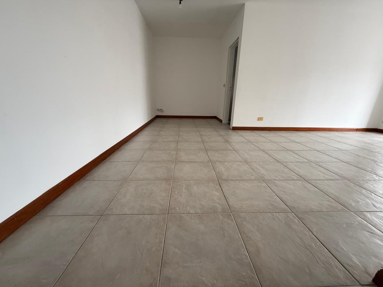 Foto de Alquiler-Departamento en Jardines De San Isidro, imagen 5