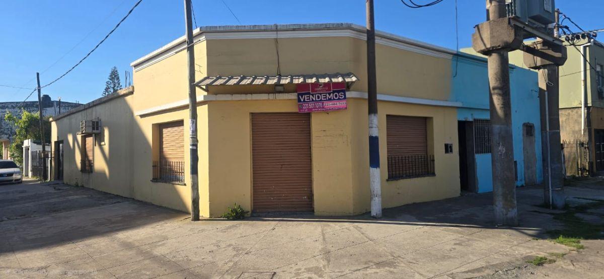 Casa con local comercial en venta – Barrio Juan B. Justo, Berisso (34 y 170)