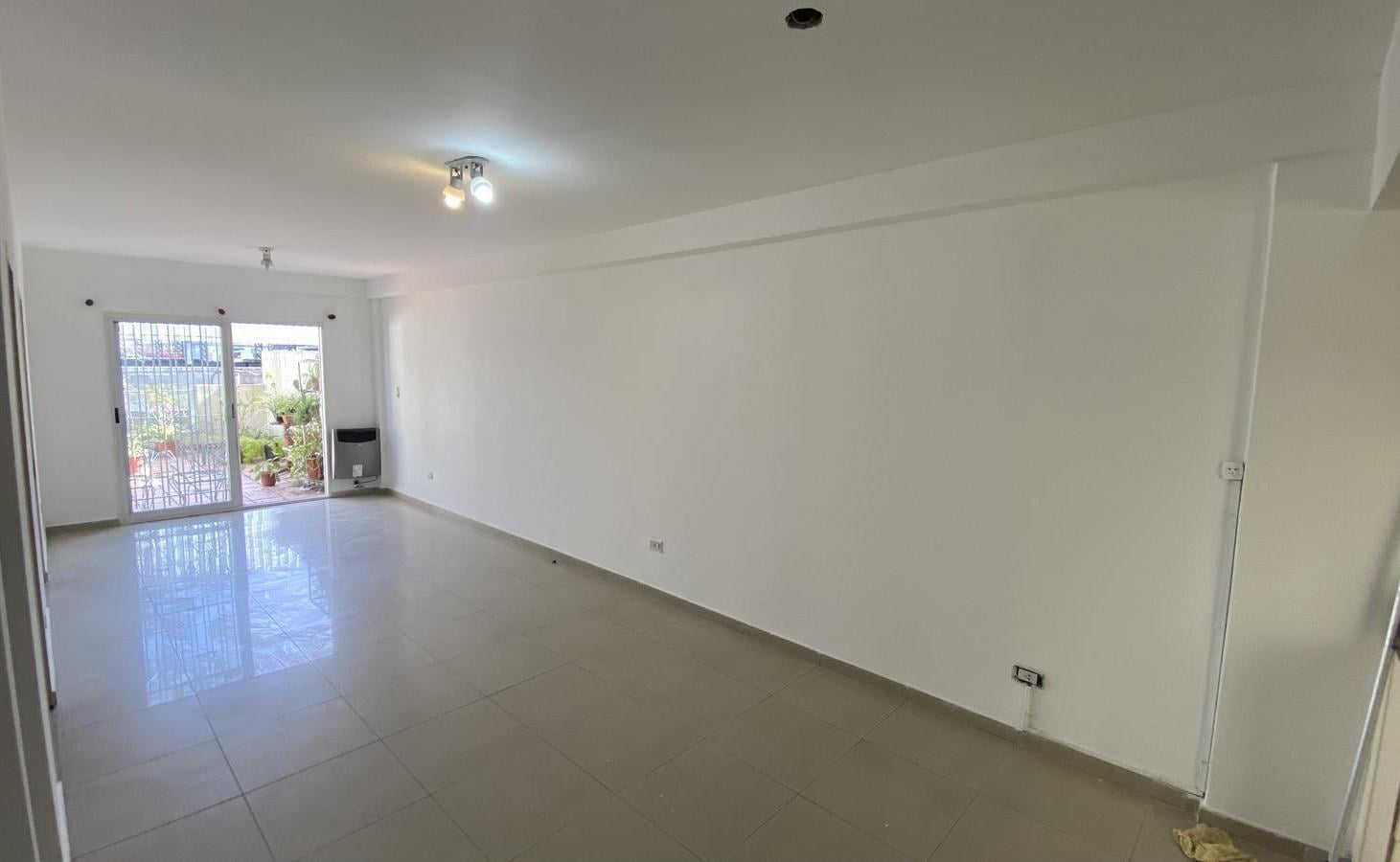 Foto de Departamento 2 ambientes con balcón terraza y cochera, imagen 5