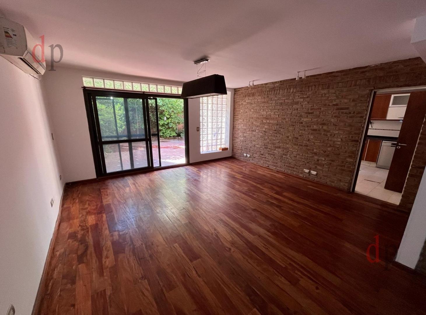 Foto de Besares y 3 de Febrero(Nuñez)-Excelente casa 3 plantas · 5 dorm · 4, imagen 4