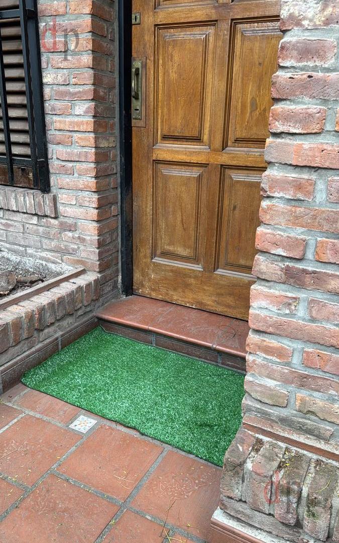 Foto de Besares y 3 de Febrero(Nuñez)-Excelente casa 3 plantas · 5 dorm · 4, imagen 5