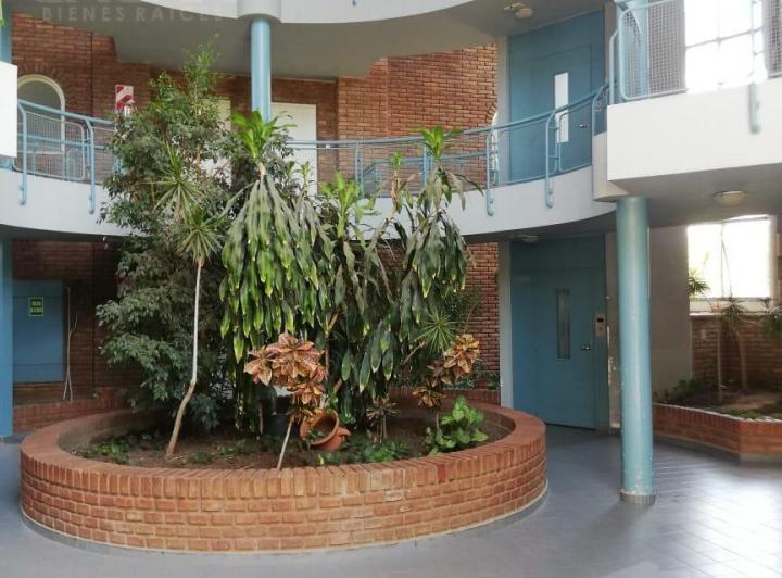 HERMOSO DPTO EN COMPLEJO CORDOBA IV ZONA CHATEAU 4